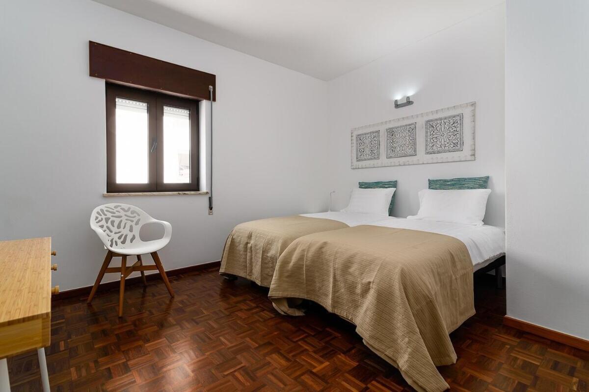 Casa 2 Irmaos Bed & Breakfast ลากอส ภายนอก รูปภาพ