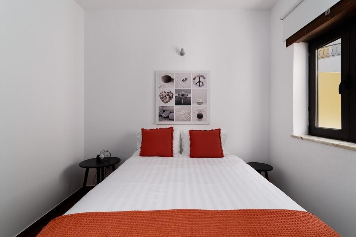 Casa 2 Irmaos Bed & Breakfast ลากอส ภายนอก รูปภาพ