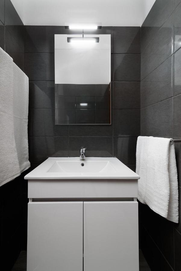 Casa 2 Irmaos Bed & Breakfast ลากอส ภายนอก รูปภาพ